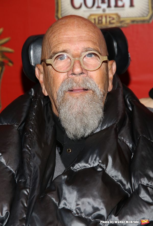 Chuck Close Photo