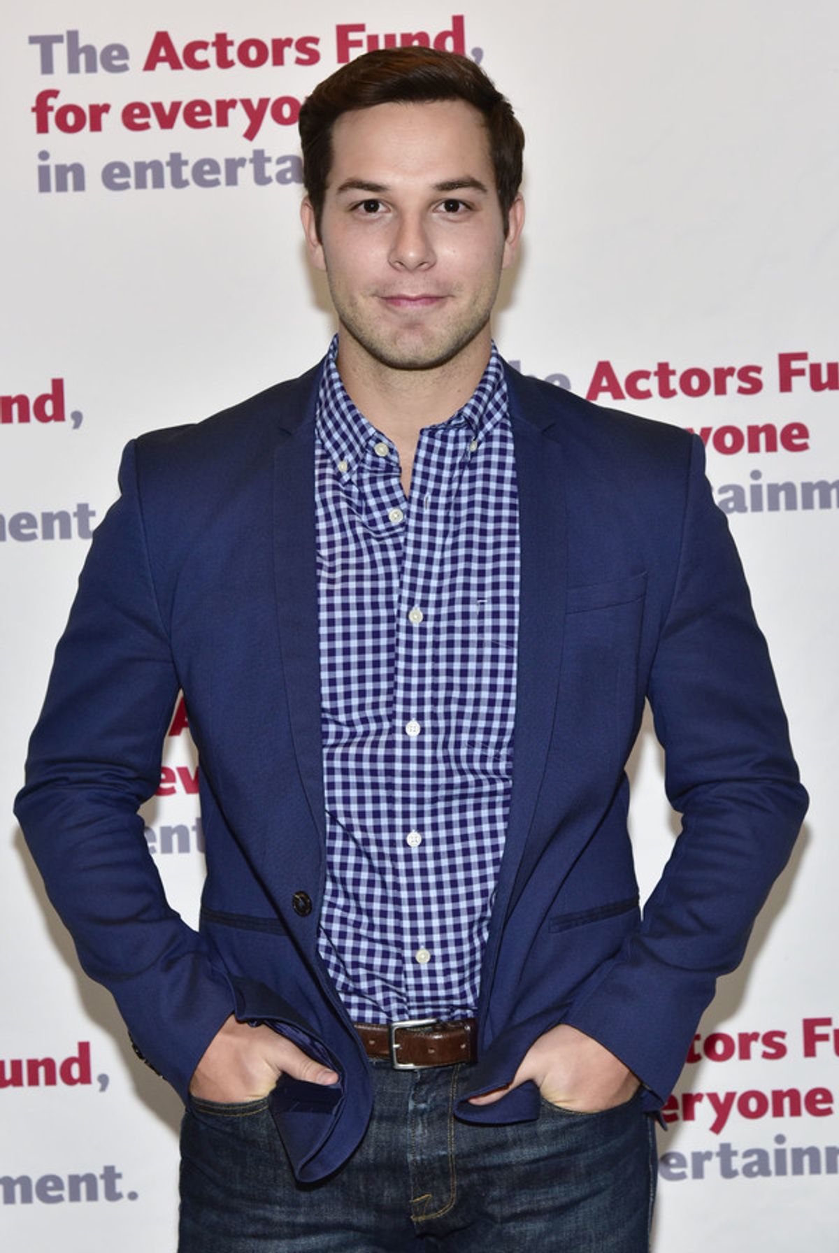 Skylar Astin  at 