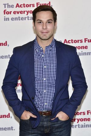 Skylar Astin @ BroadwayWorld Skylar Astin Photo