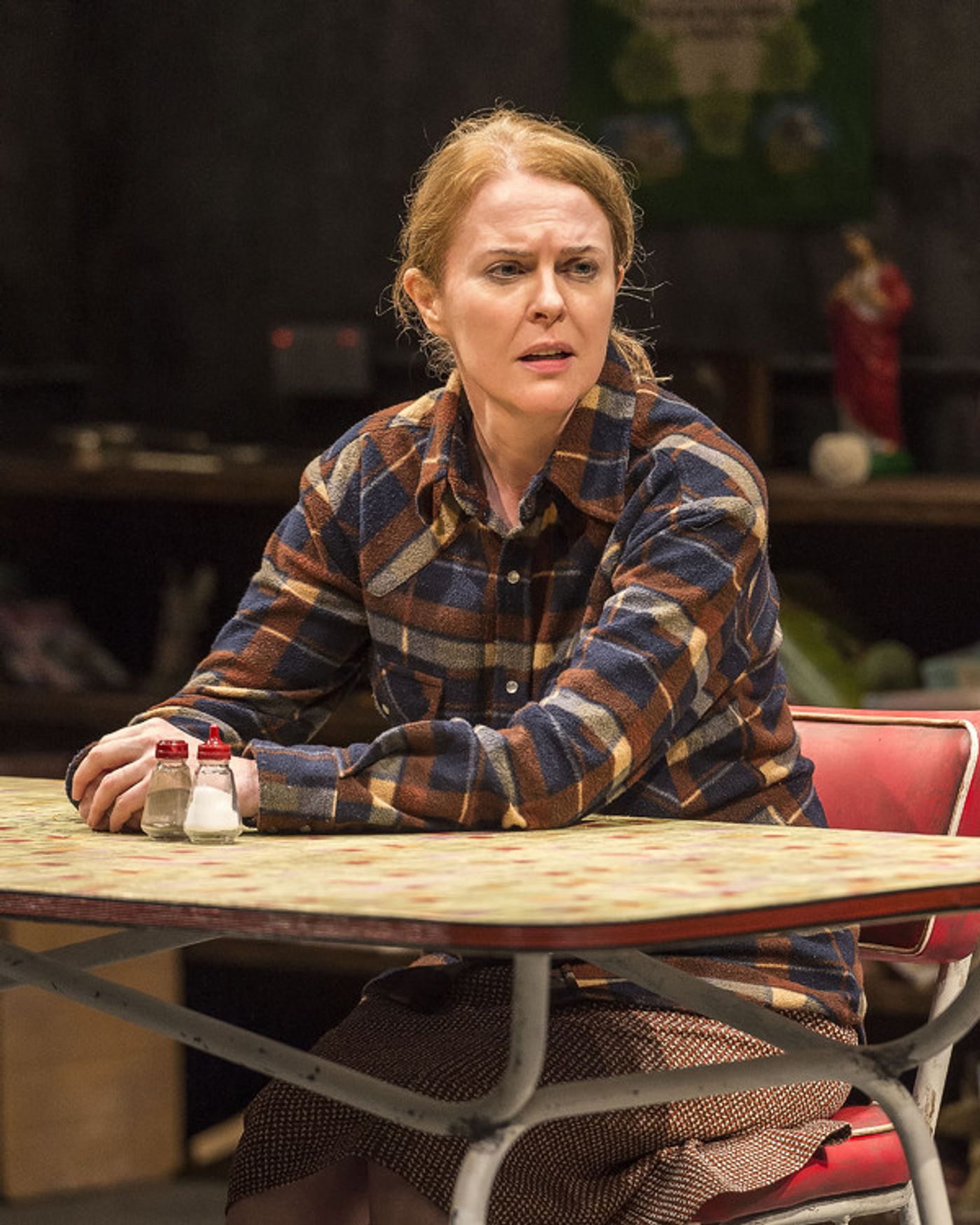 Photo Flash: First Look at THE BEAUTY QUEEN OF LEENANE, Opening This Week at the Taper  Image