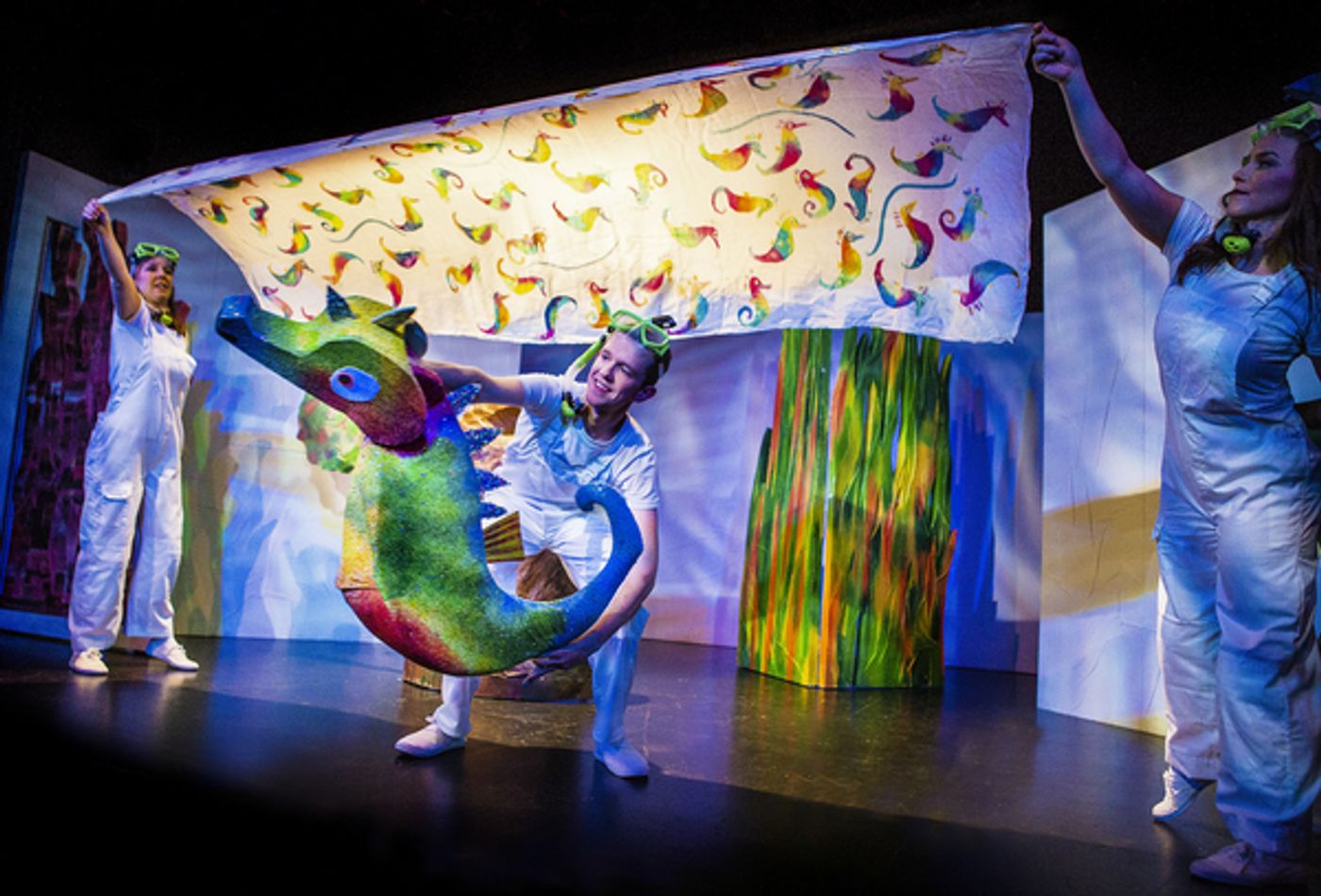 Photo Flash: First Images Released of the UK Cast of THE VERY HUNGRY CATERPILLAR  Image