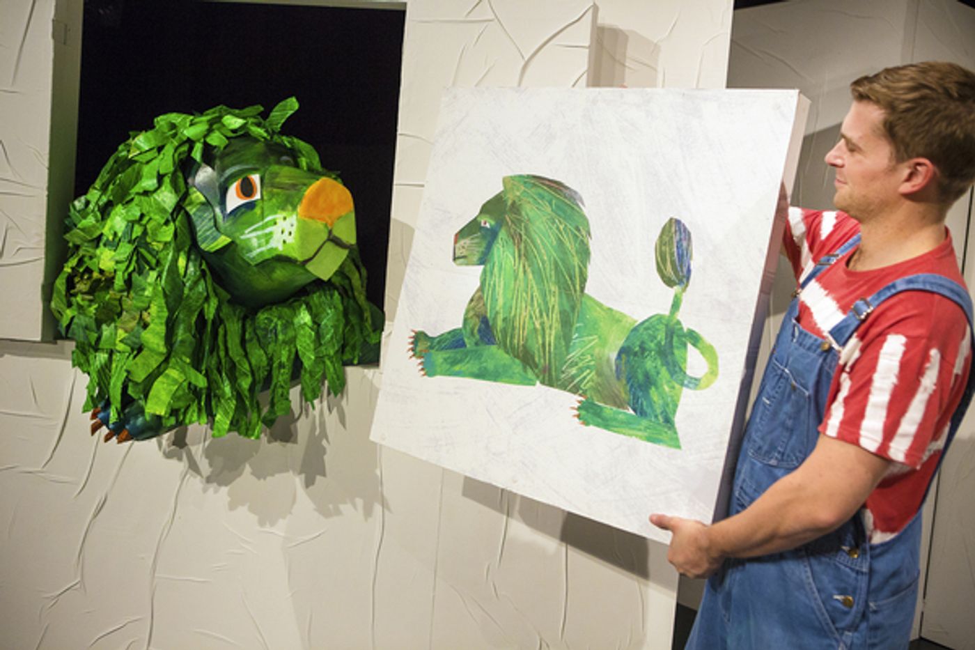 Photo Flash: First Images Released of the UK Cast of THE VERY HUNGRY CATERPILLAR  Image