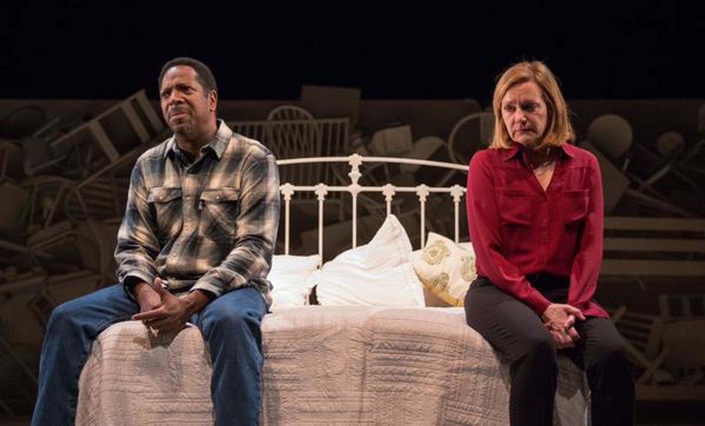 Photo Flash: First Look at ROZ AND RAY at Victory Gardens Theater  Image