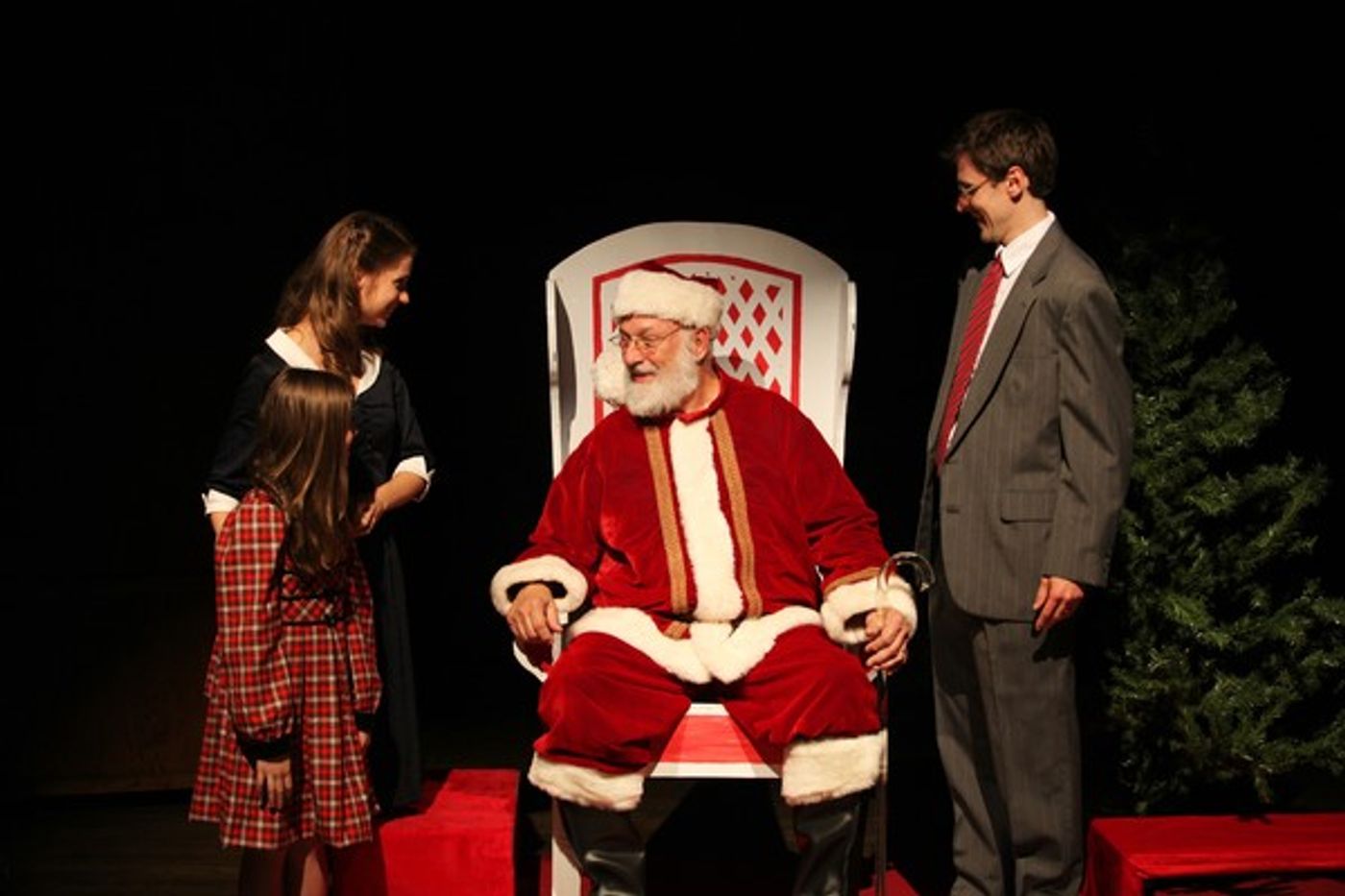 Photo Flash: Hershey Area Playhouse Presents MIRACLE ON 34TH STREET Photo Flash: Hershey Area Playhouse Presents MIRACLE ON 34TH STREET Image