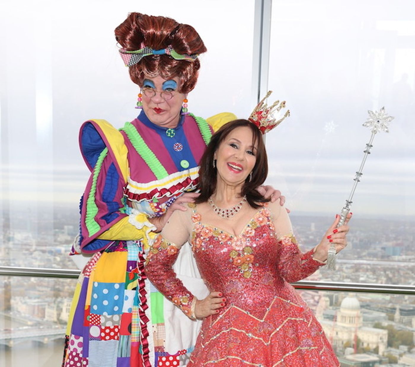 Photo Flash: Arlene Phillips, Matthew Kelly & Cast Launch DICK WHITTINGTON  Image