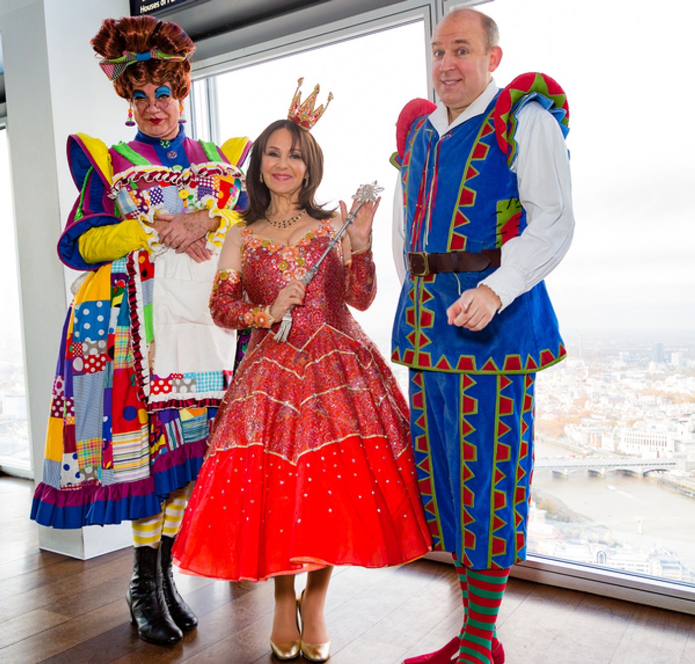 Photo Flash: Cast of DICK WHITTINGTON Pose at A View From the Shard  Image