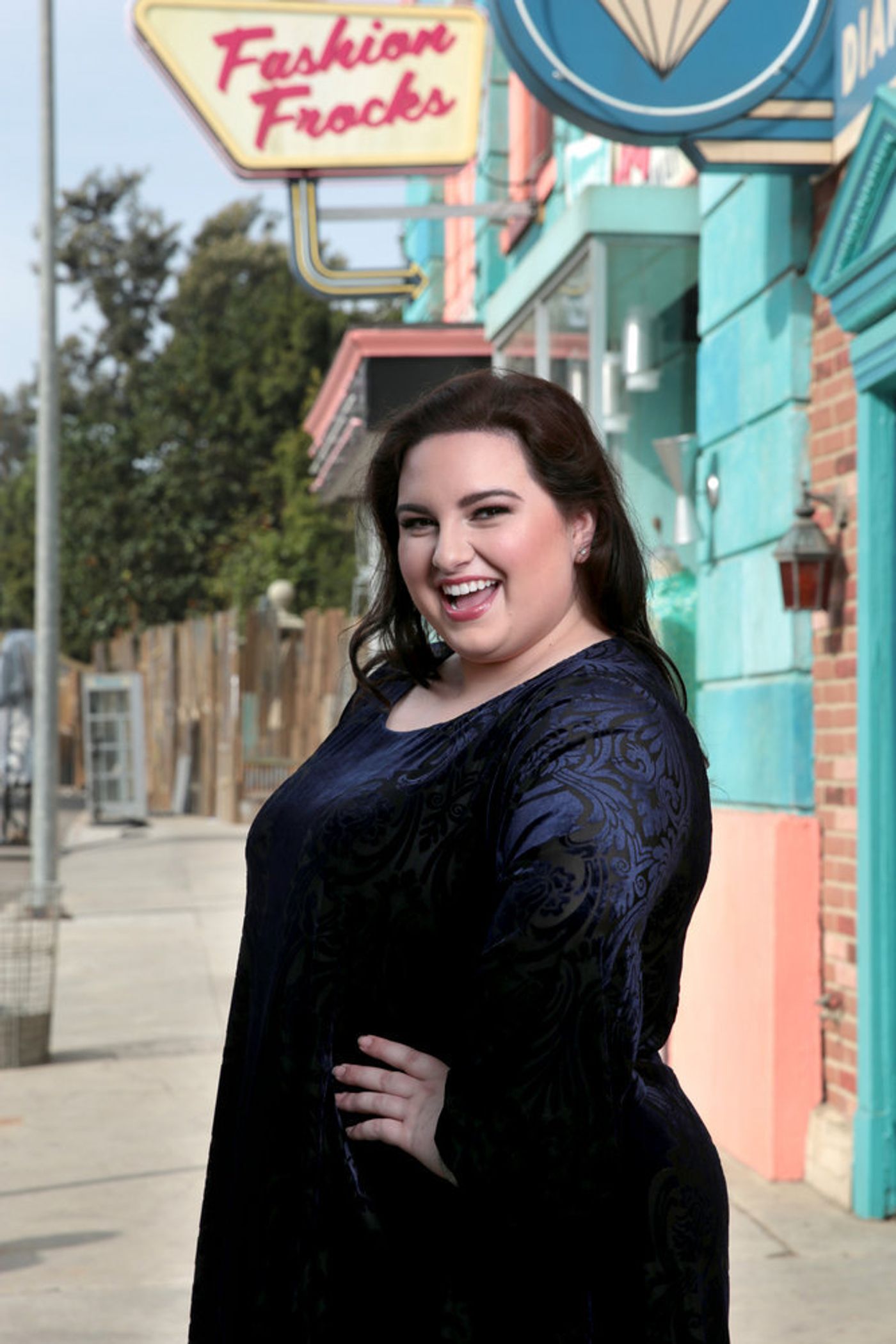 Dove Cameron, Maddie Baillio & More Participate in Today's HAIRSPRAY LIVE! Press Call  Image