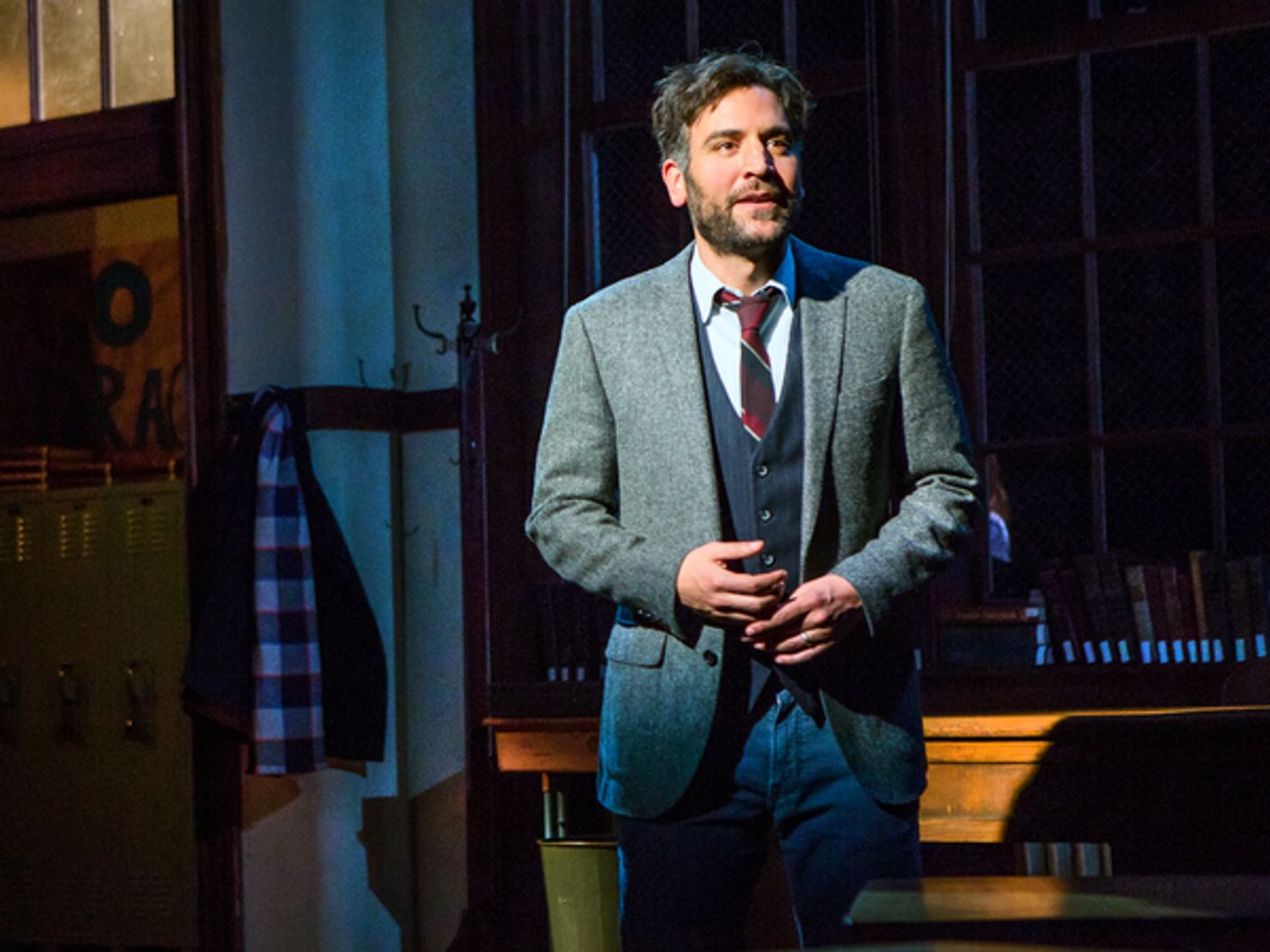 Photo Flash: First Look at Josh Radnor and Elizabeth Reaser in THE BABYLON LINE at Lincoln Center Theater  Image