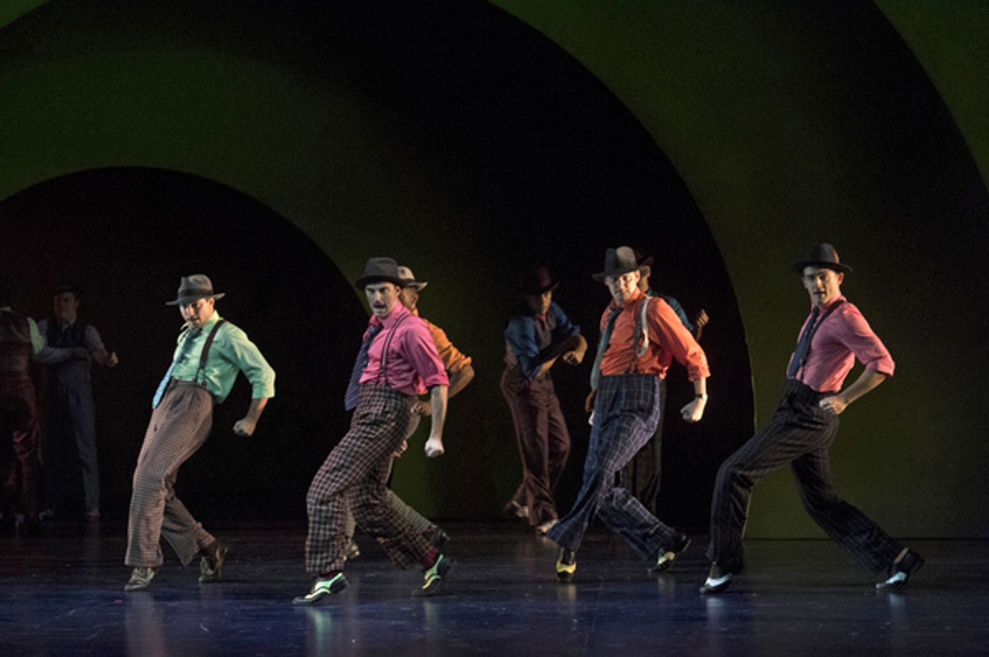 Photo Flash: First Look at Josh Rhodes-Helmed GUYS AND DOLLS at Asolo Rep  Image