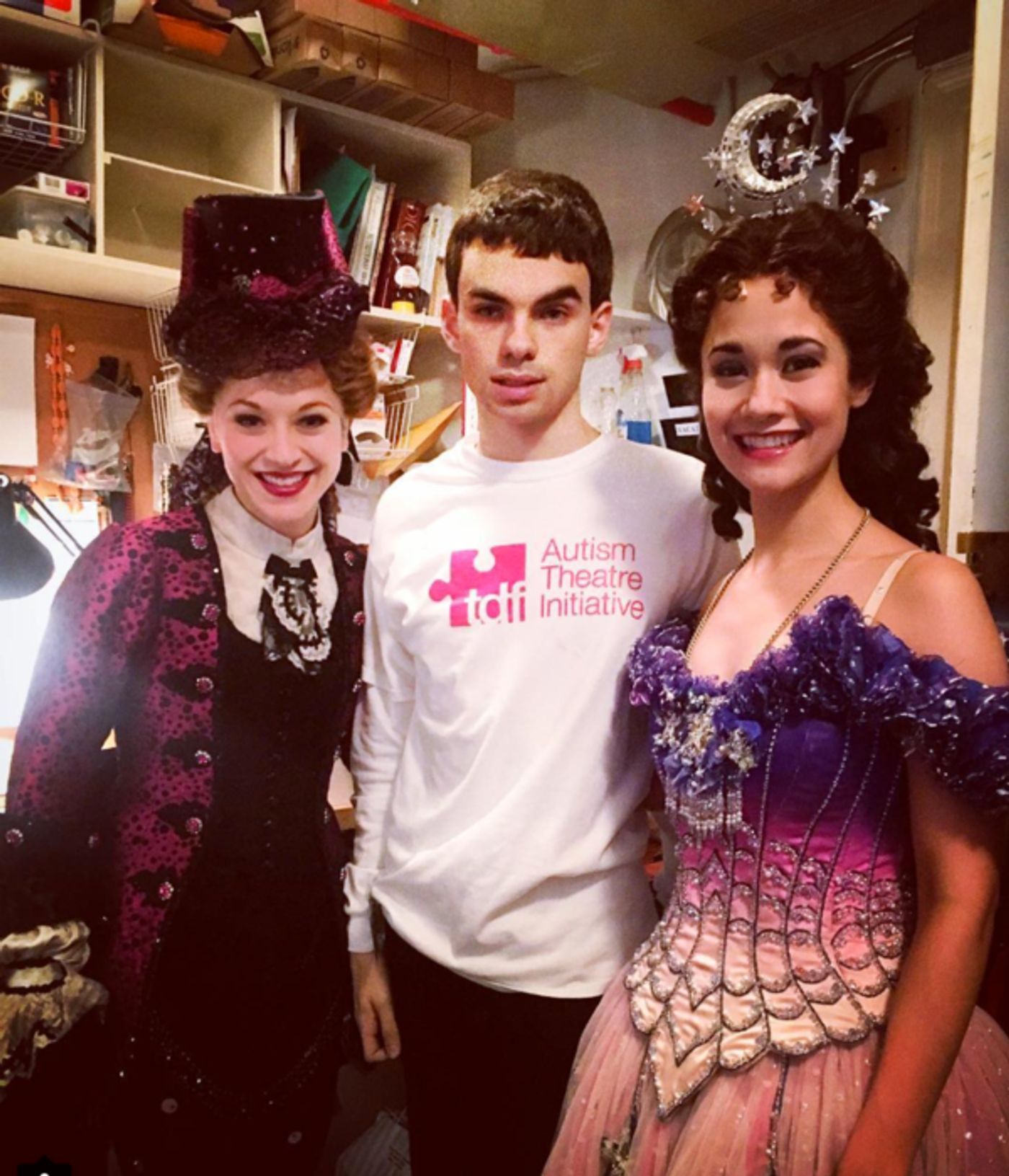 Photo Flash: PHANTOM Supports Autism Theatre Initiative, KING AND I Staves Off Hanger, and More Saturday Intermission Pics!  Image