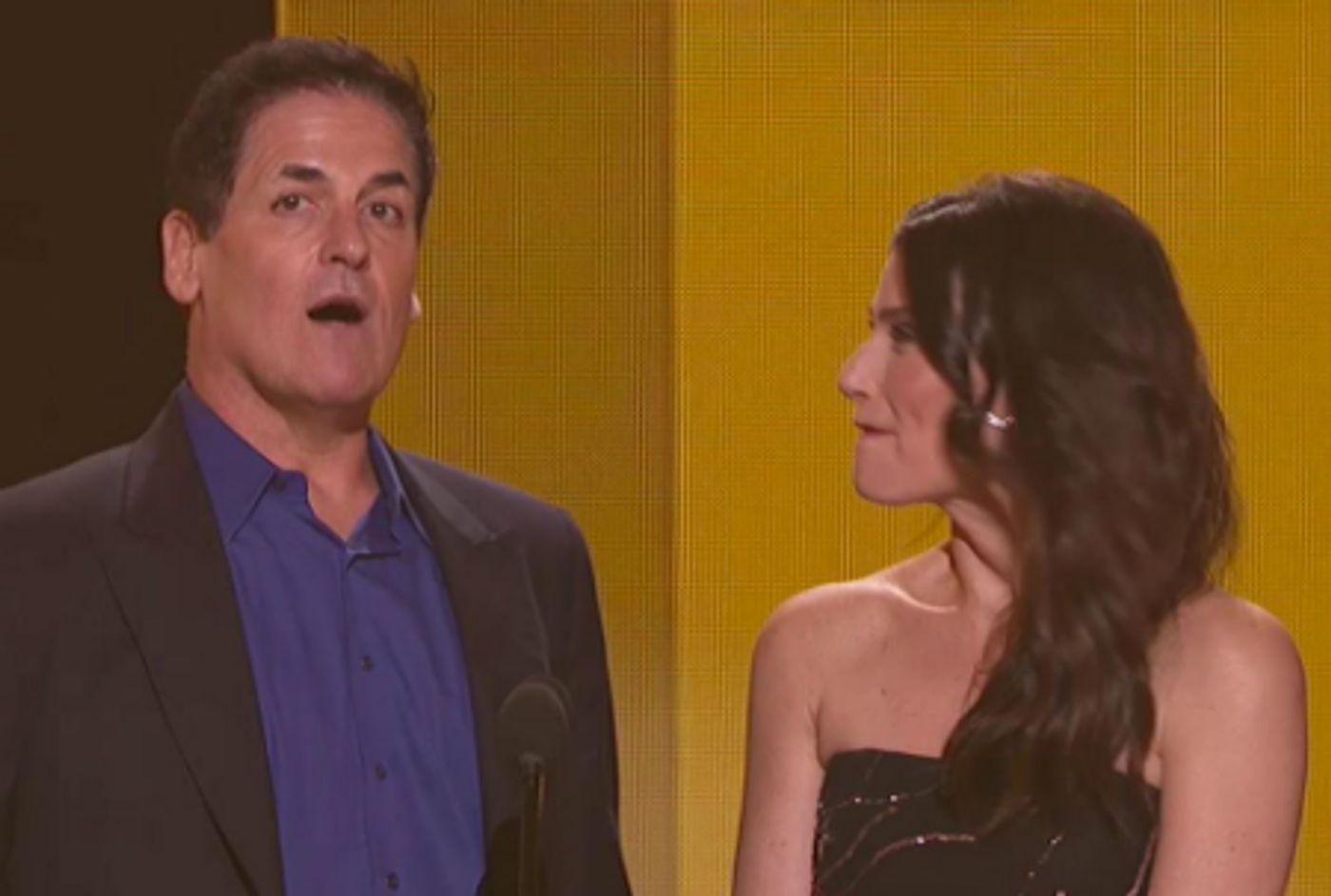 HAMILTON's Brandon Victor Dixon Talks Mike Pence Visit on CBS THIS MORNING  Image