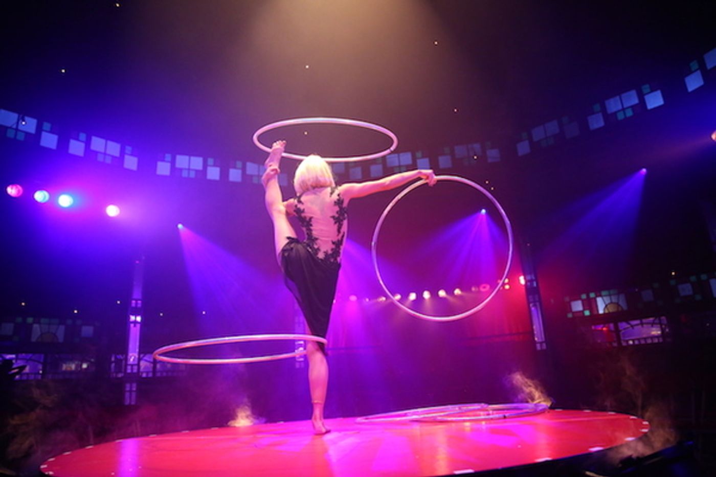 Photo Flash: LA SOIREE at Spiegeltent in Leicester Square  Image