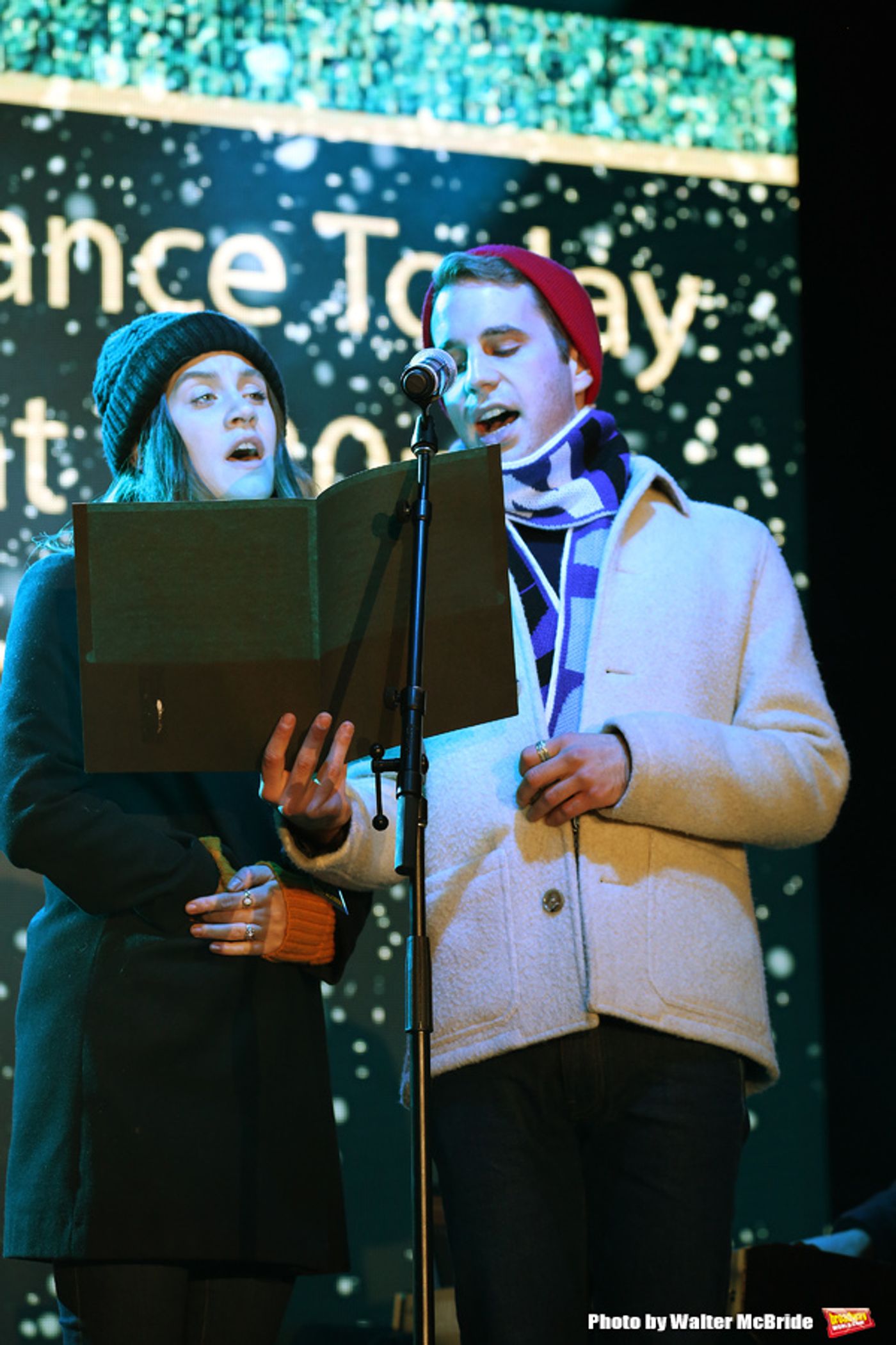 Photo Coverage: DEAR EVAN HANSEN Helps Bloomingdale's Ring In the Holiday Season  Image
