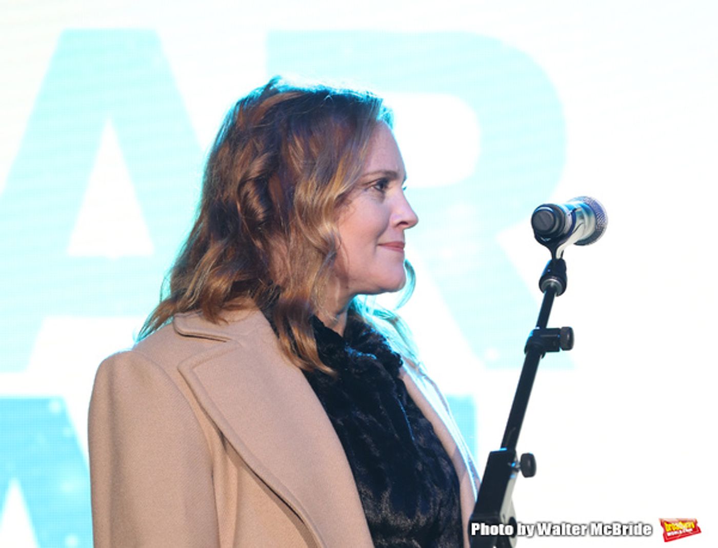Photo Coverage: DEAR EVAN HANSEN Helps Bloomingdale's Ring In the Holiday Season  Image