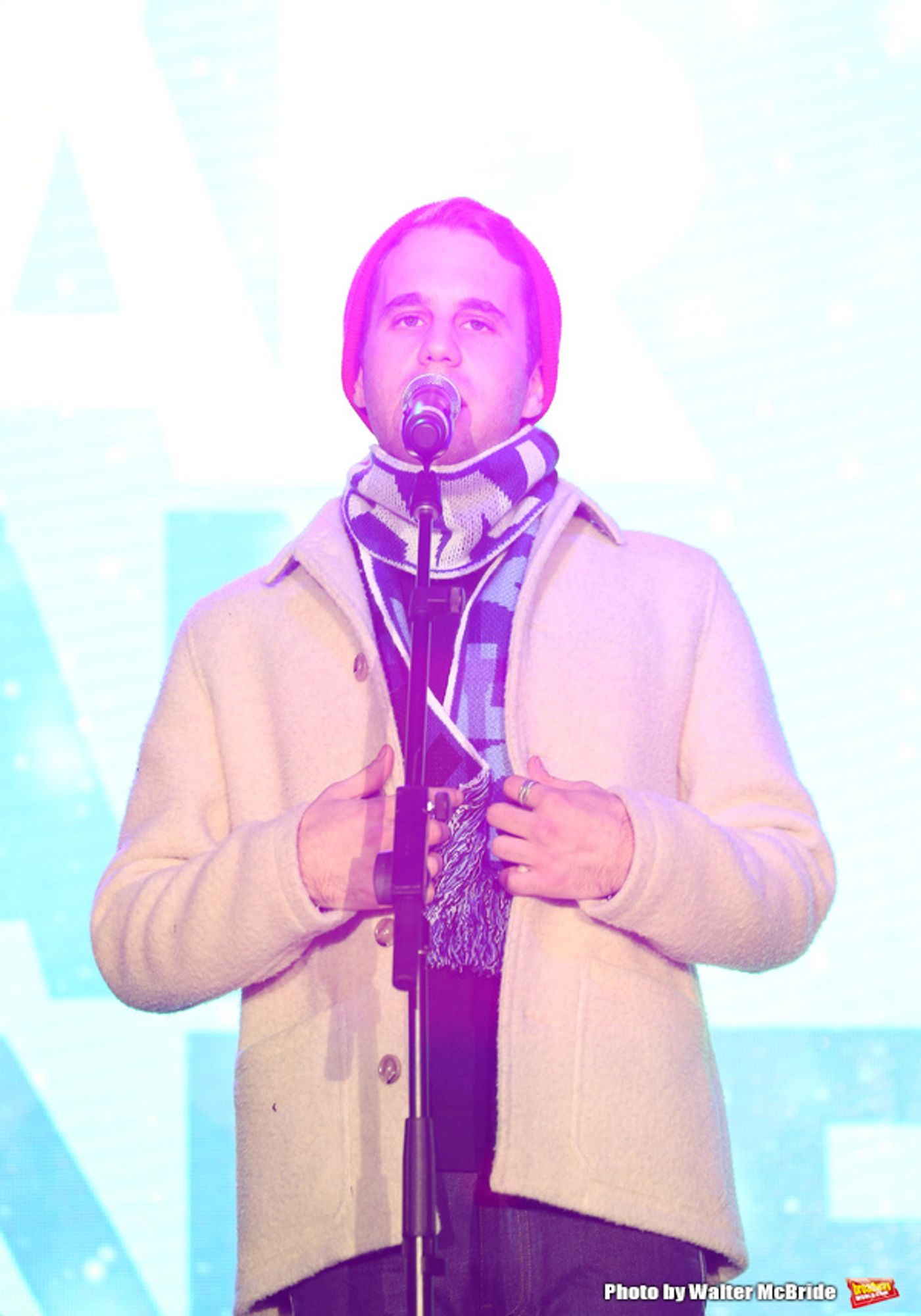 Photo Coverage: DEAR EVAN HANSEN Helps Bloomingdale's Ring In the Holiday Season  Image