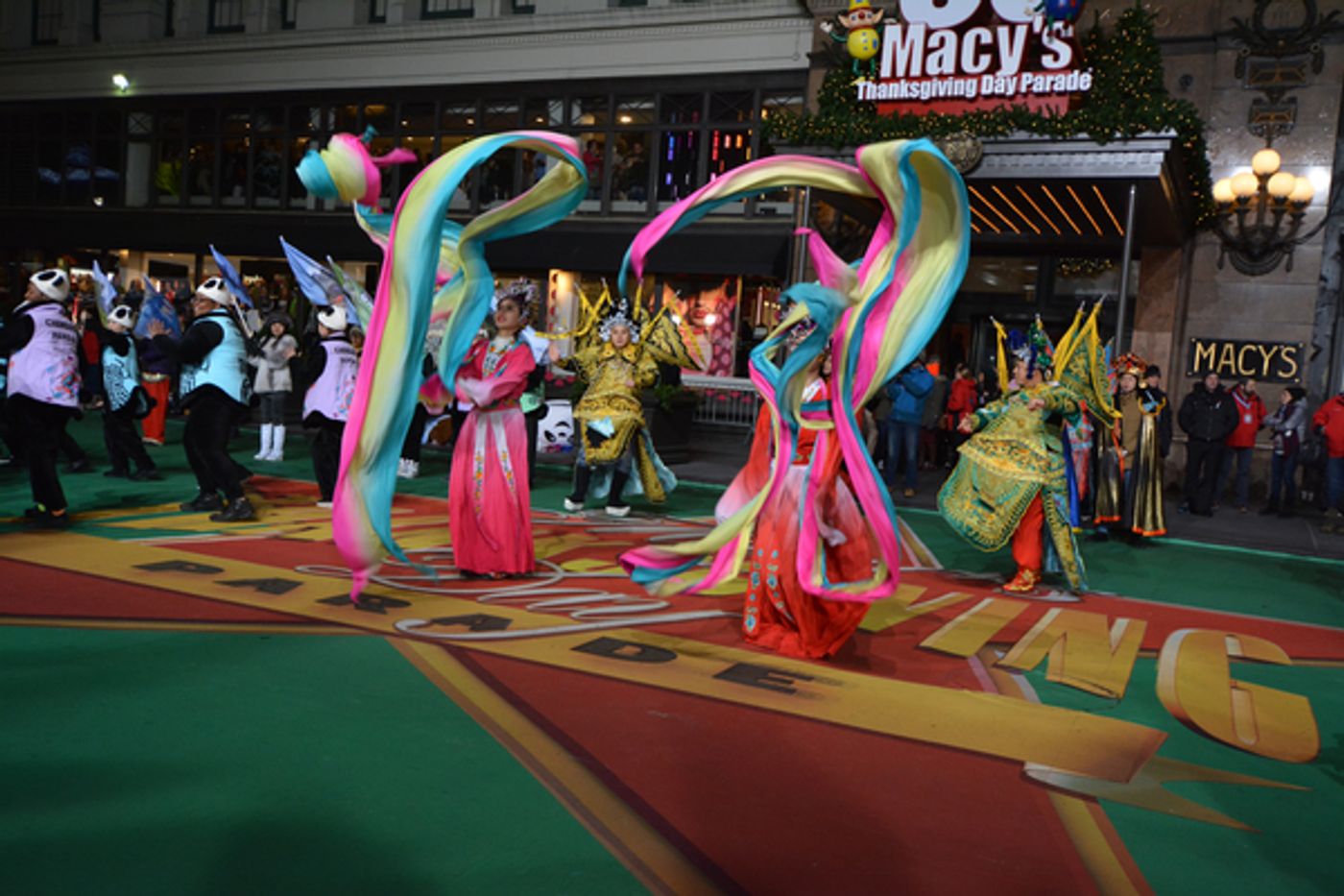 Photo Coverage: Casts of HOLIDAY INN, PARAMOUR & More Rehearse for the Macy's Thanksgiving Day Parade!  Image