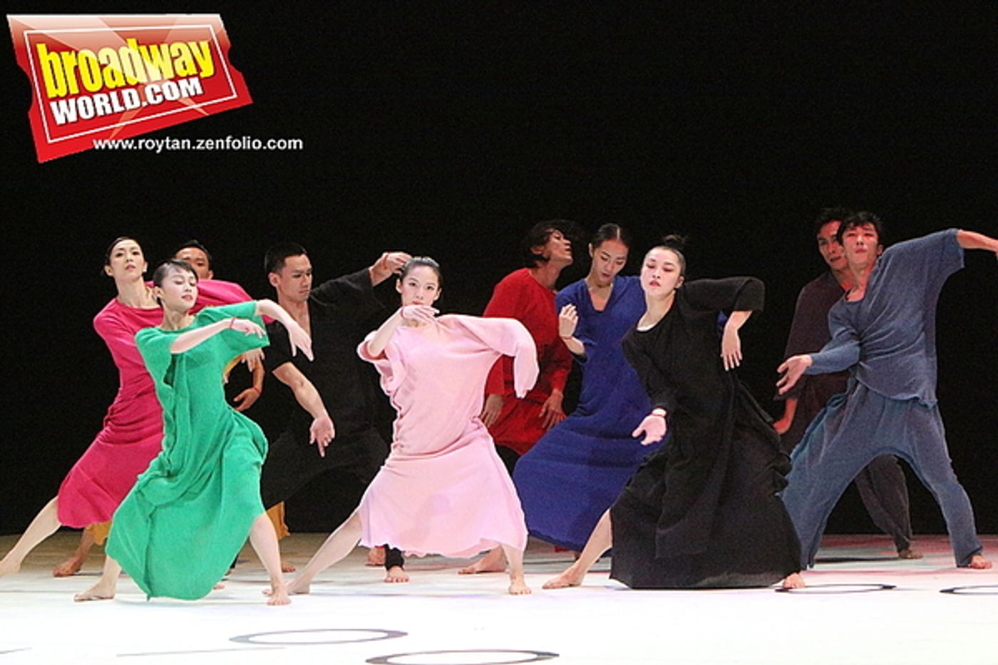 Photo Coverage: Cloud Gate 2 Performs in OUT OF ASIA 2 at Sadler's Wells  Image