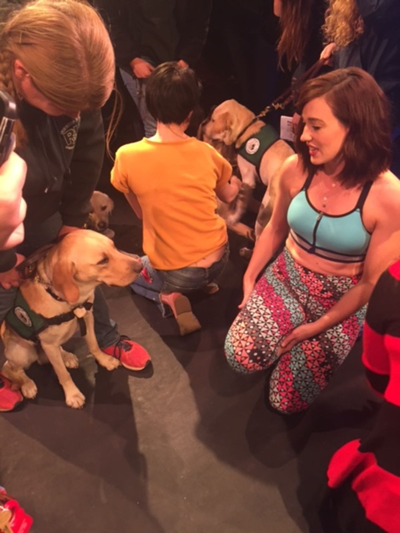 Photo Flash: Rutgers University Seeing Eye Puppy Training Club Visits A DOG STORY Off-Broadway  Image