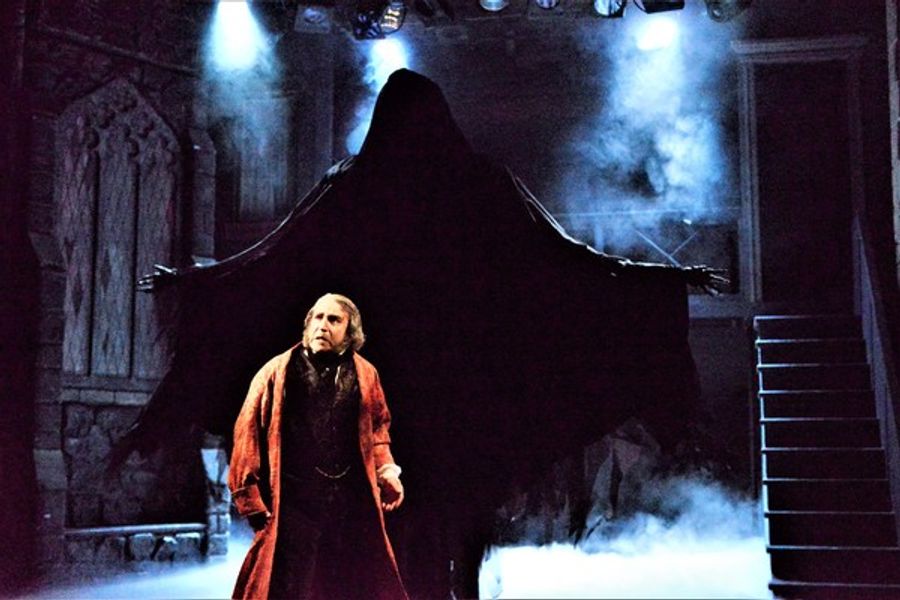 Photo FLASH: A CHRISTMAS CAROL at Theatre Three Image