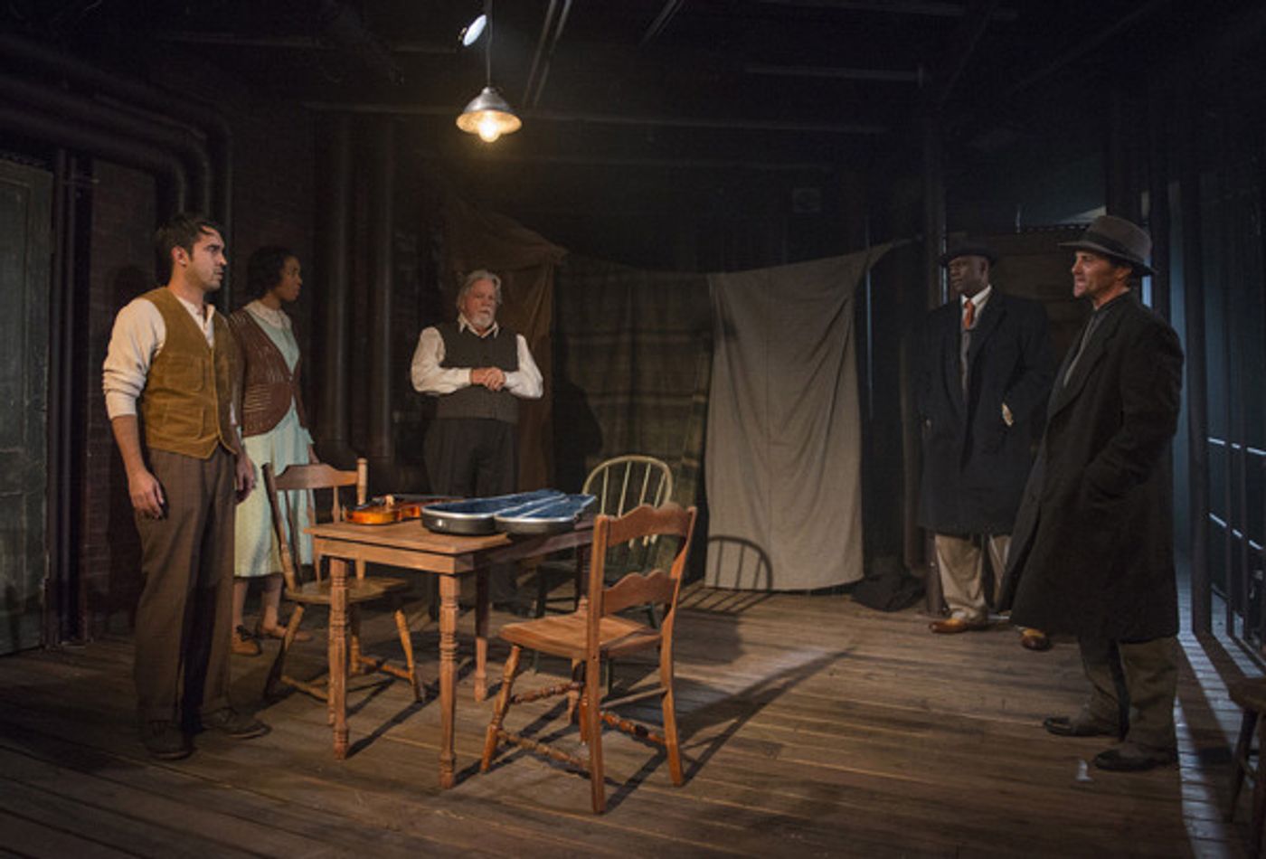 Photo Flash: First Look at Griffin Theatre Company's WINTERSET at The Den Theatre  Image