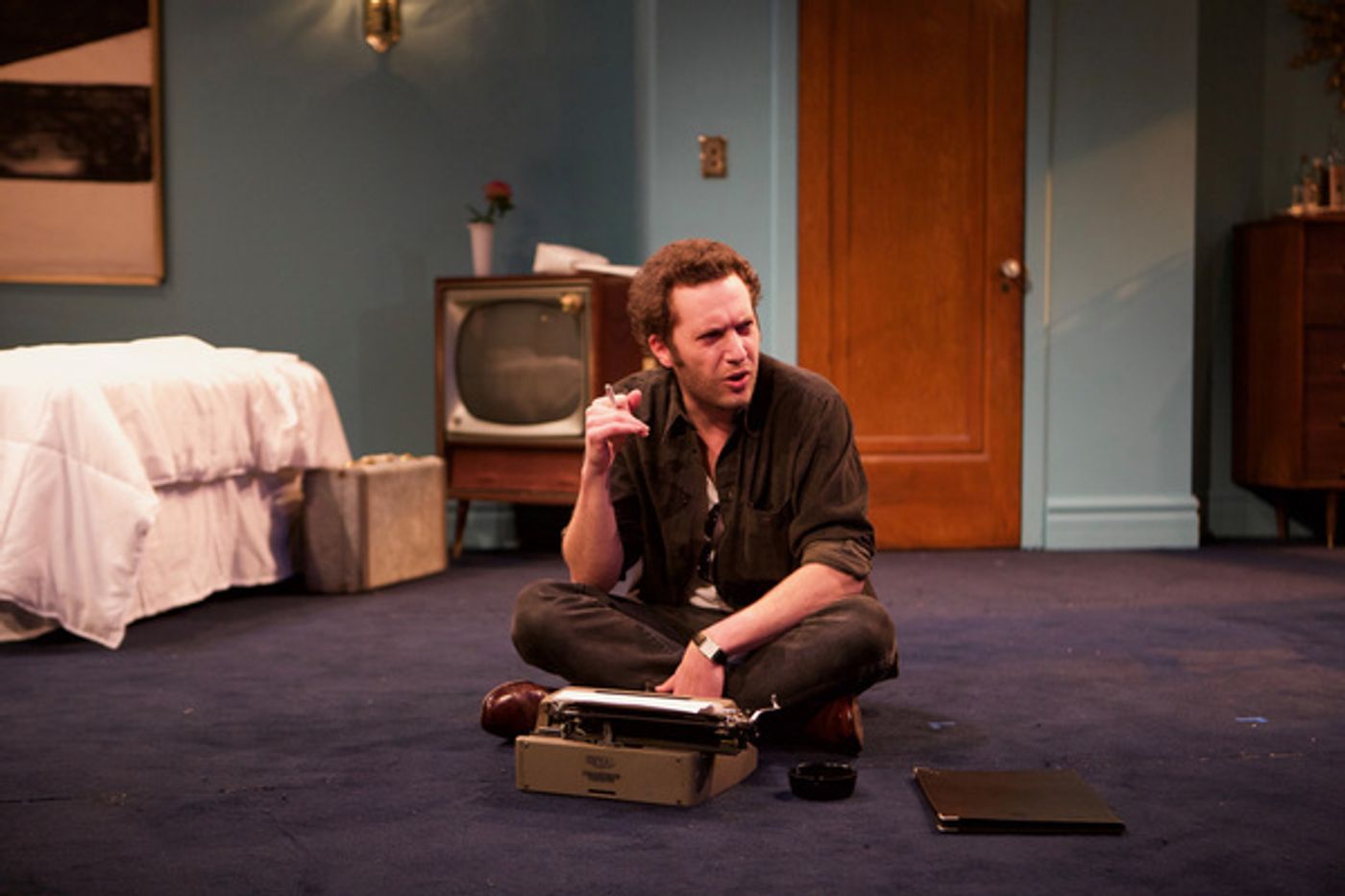 Photo Flash: First Look at Sideshow Theatre Company's GIVE IT ALL BACK at Victory Gardens  Image