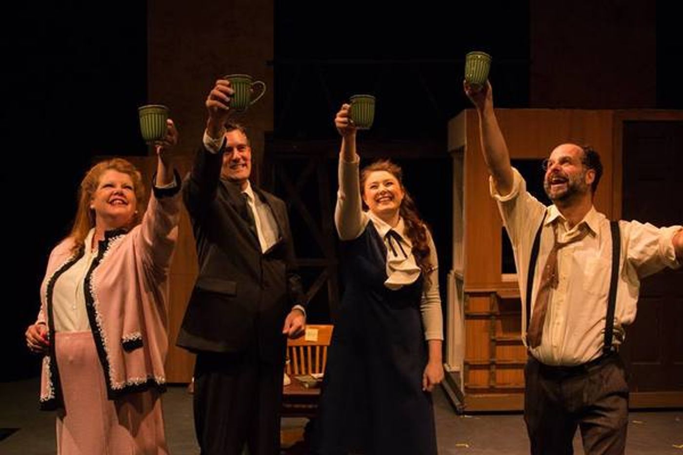 Photo Flash: IT'S A WONDERFUL LIFE at Lakewood Playhouse  Image