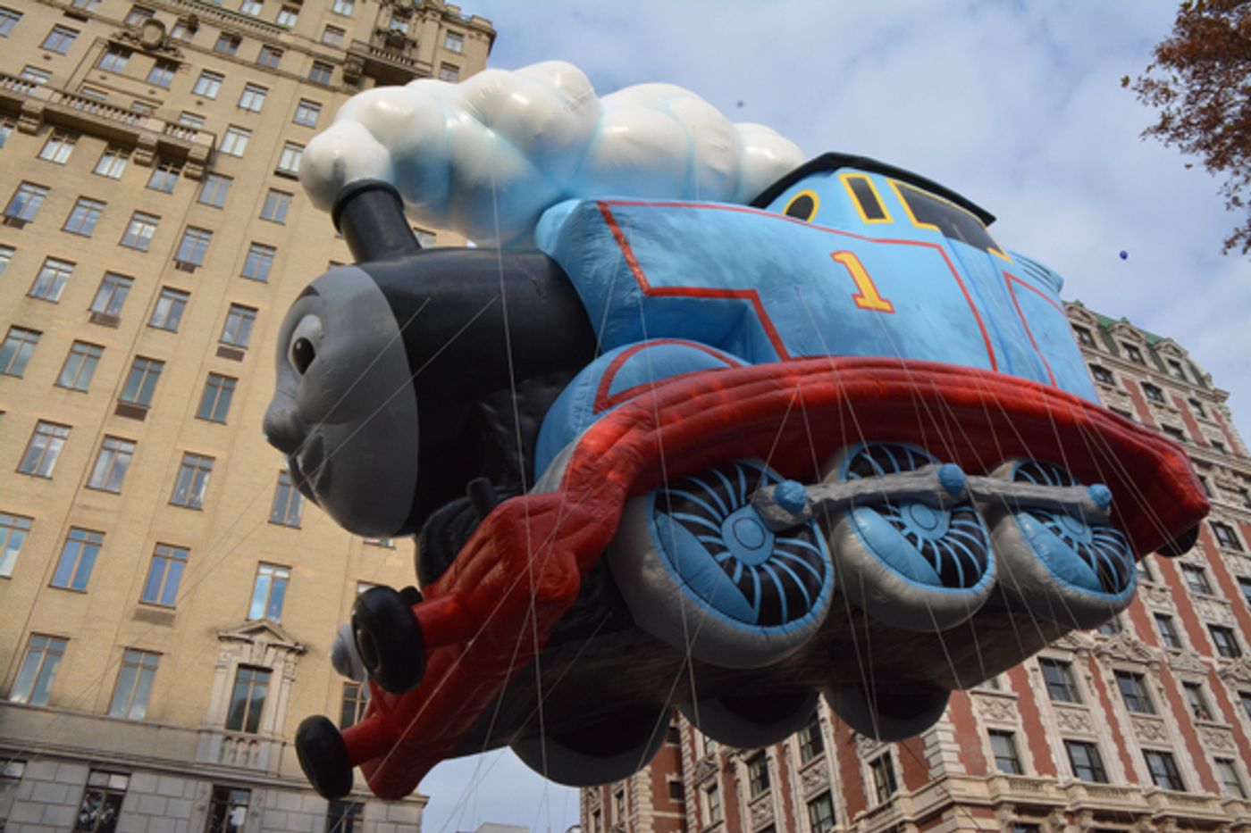 Photo Coverage: Macy's 90th Thanksgiving Day Parade Marches Through NYC!  Image