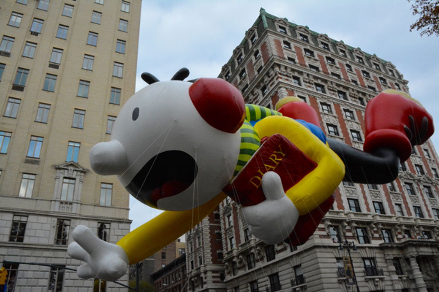 Photo Coverage: Macy's 90th Thanksgiving Day Parade Marches Through NYC!  Image