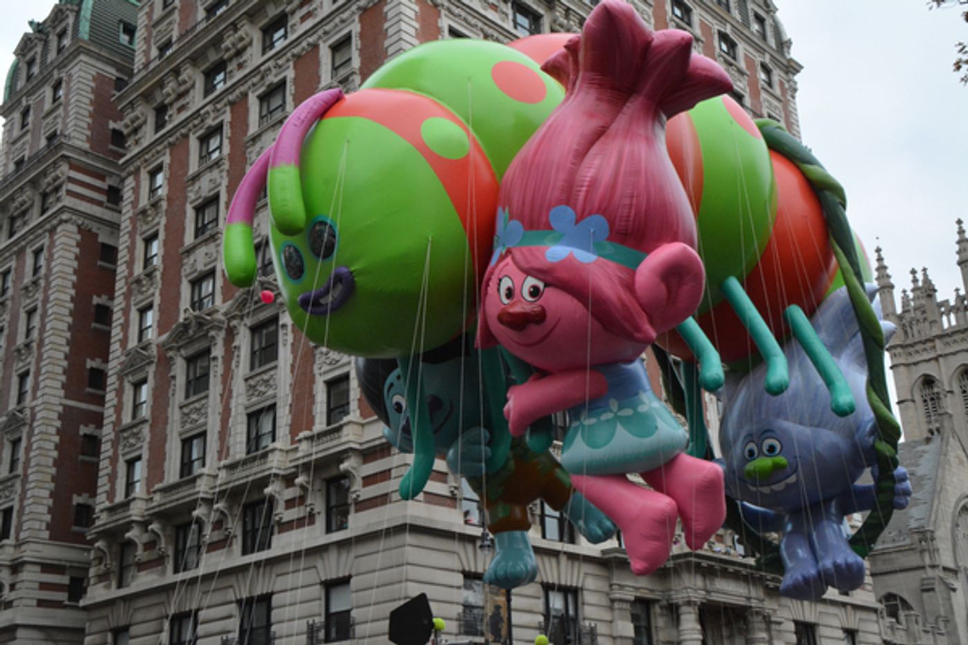 Photo Coverage: Macy's 90th Thanksgiving Day Parade Marches Through NYC!  Image