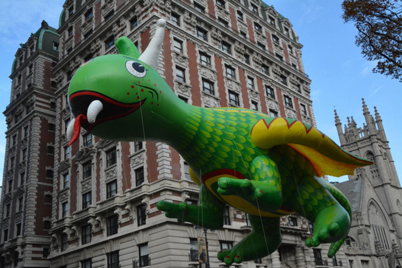 Photo Coverage: Macy's 90th Thanksgiving Day Parade Marches Through NYC!  Image
