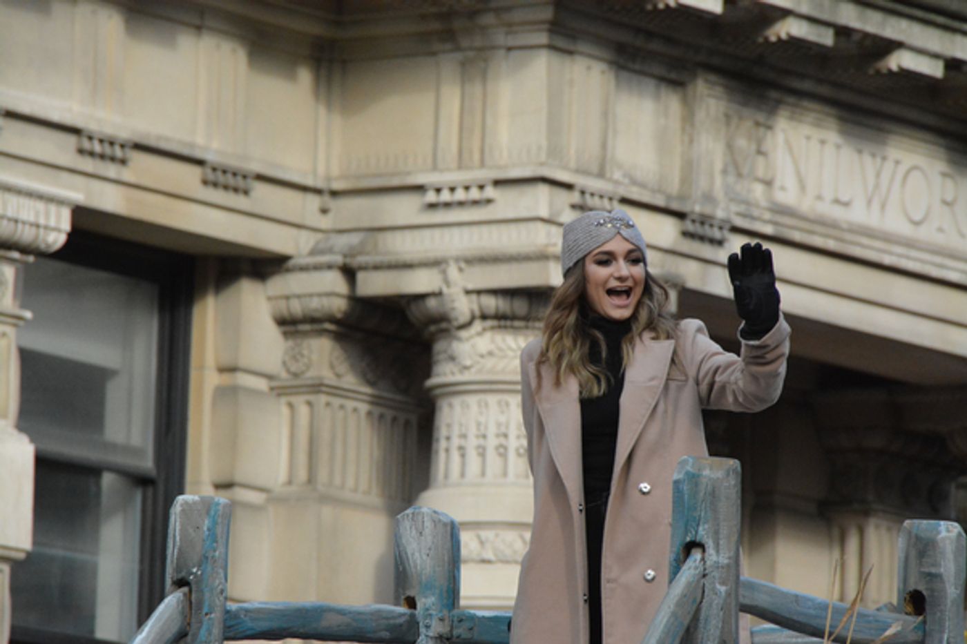 Photo Coverage: Macy's 90th Thanksgiving Day Parade Marches Through NYC!  Image