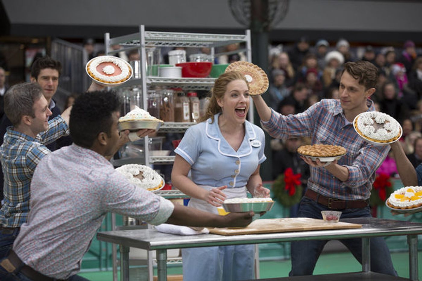 Photo Flash: Best of Broadway Performs on MACY'S THANKSGIVING DAY PARADE  Image