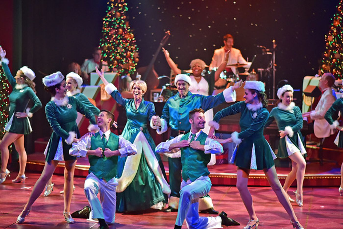 Photo Flash: Opening Tonight - A BEEF AND BOARDS CHRISTMAS  Image
