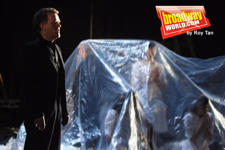 Photo Flash: SWAN LAKE at Sadler's Wells Theatre Image