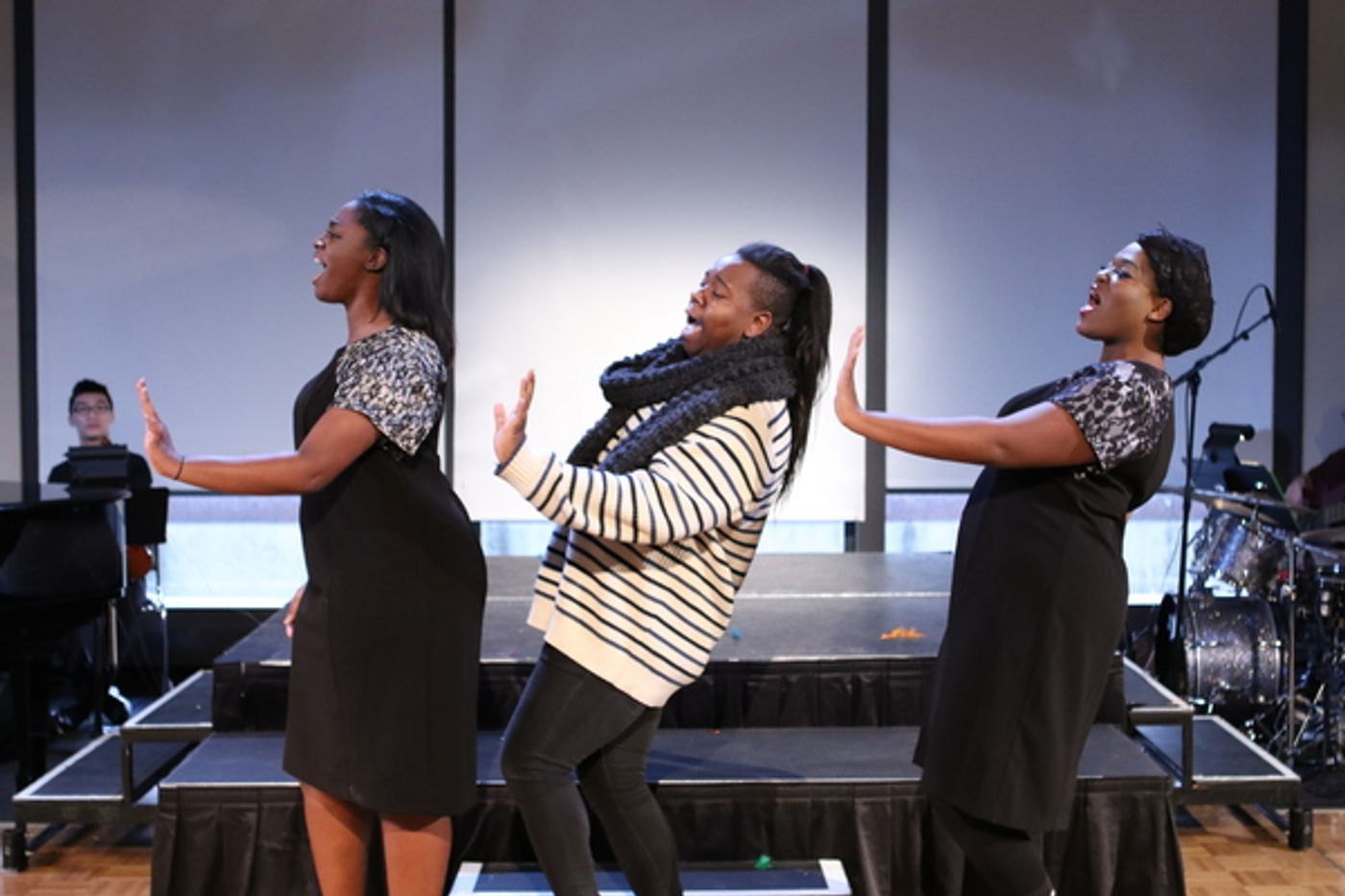 Photo Flash: Students Around the World Gather for Broadway Dreams Showcase  Image