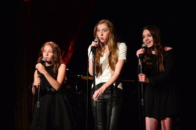 Sophia Gennusa, Madilyn Jazmorrow, Ava de Mary Photo
