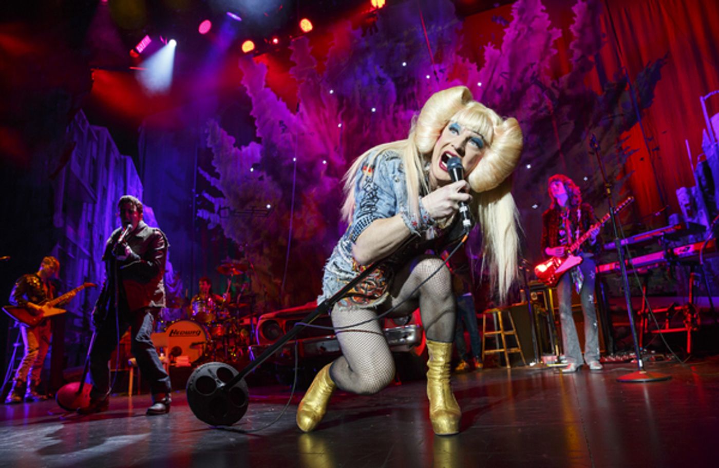 Photo Flash: First Look at Euan Morton & Hannah Corneau in HEDWIG AND THE ANGRY INCH on Tour!  Image