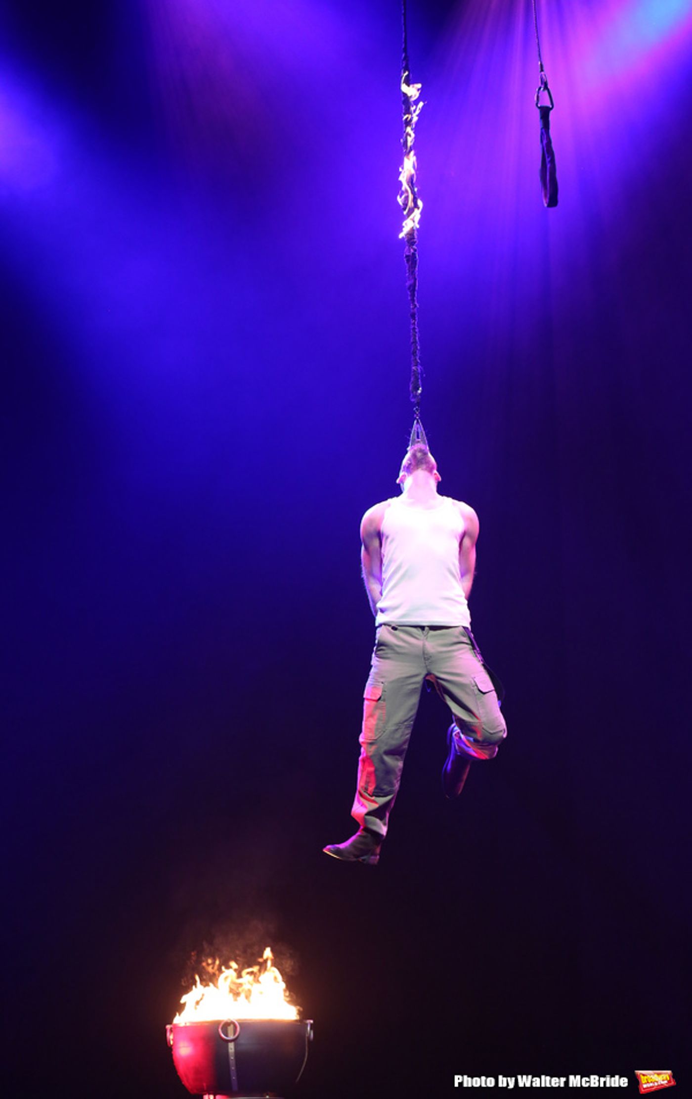 Photo Coverage: THE ILLUSIONISTS: TURN OF THE CENTURY returns to Broadway- Meet the Cast!  Image