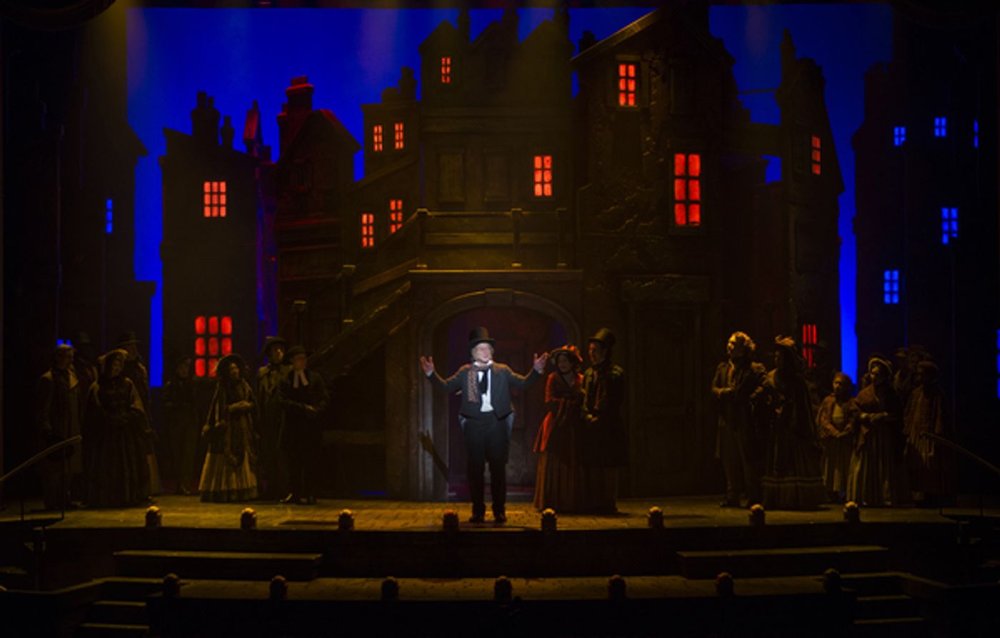 Photo Flash: First Look at Milwaukee Rep's A CHRISTMAS CAROL  Image