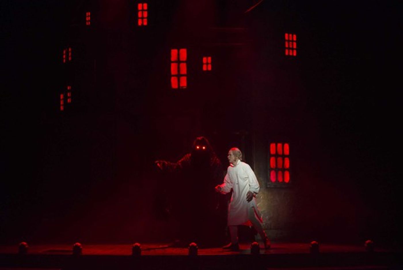 Photo Flash: First Look at Milwaukee Rep's A CHRISTMAS CAROL  Image