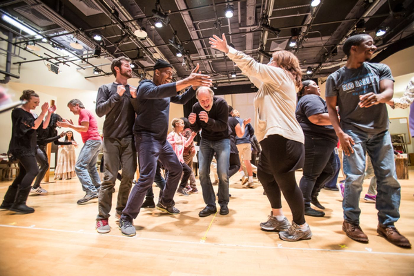 Photo Flash: In Rehearsal with Greg Wood and More for A CHRISTMAS CAROL at McCarter  Image