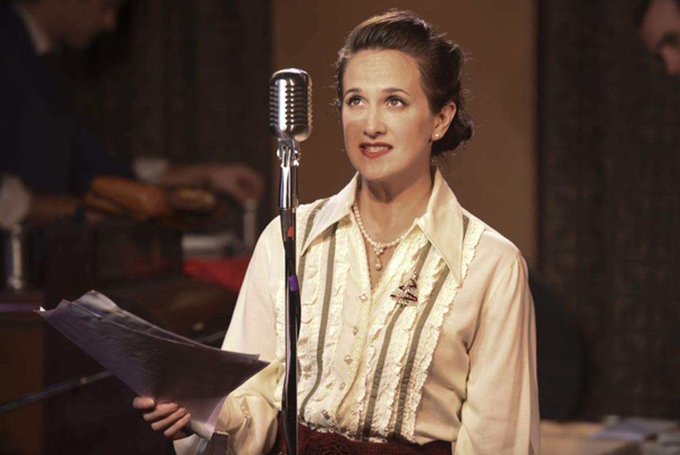 Photo Flash: IT'S A WONDERFUL LIFE at Mile Square Theatre  Image