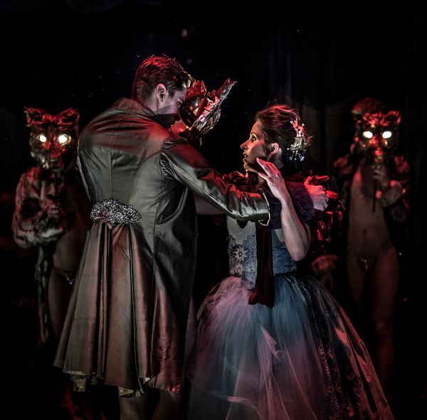 Lukasz Zieba as the Prince, Allison Ulrich as Marie-Claire Photo