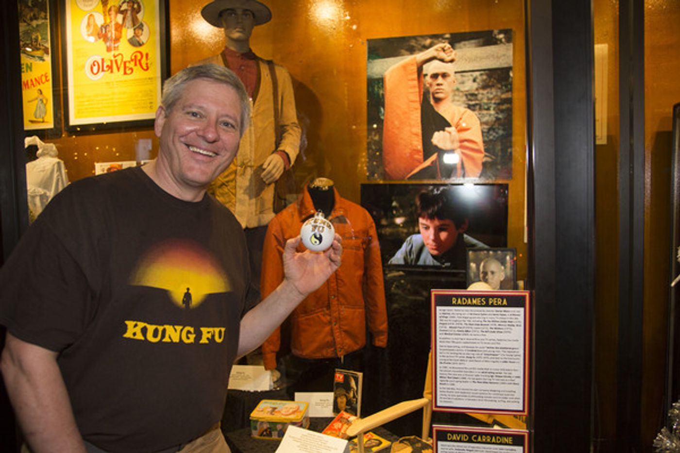 Photo Flash: Hollywood Museum Rings in the Holidays with Celebrity Christmas Ornaments For Charity  Image