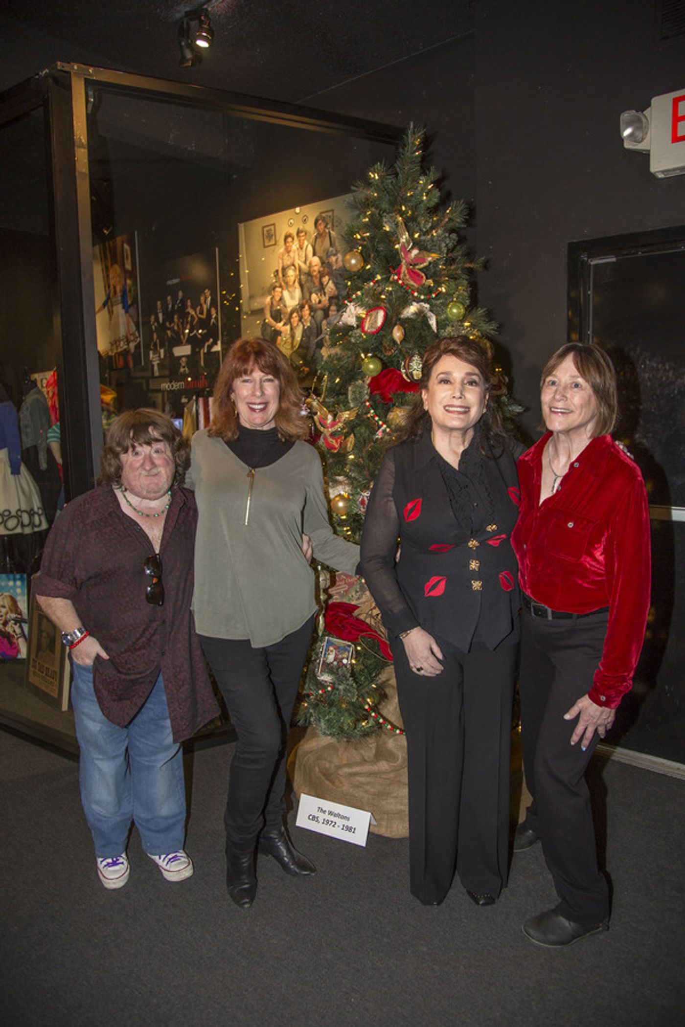 Photo Flash: Hollywood Museum Rings in the Holidays with Celebrity Christmas Ornaments For Charity  Image