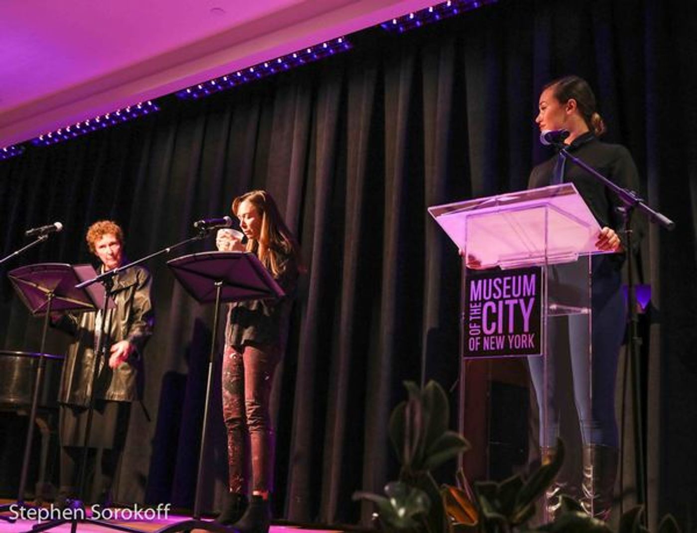 Photo Coverage: Tony Kushner Presented Louis Auchincloss Prize at Museum of the City Of New York Gala  Image