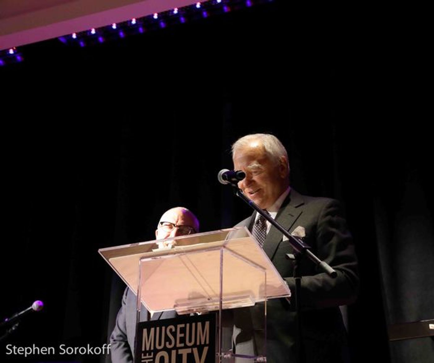 Photo Coverage: Tony Kushner Presented Louis Auchincloss Prize at Museum of the City Of New York Gala  Image
