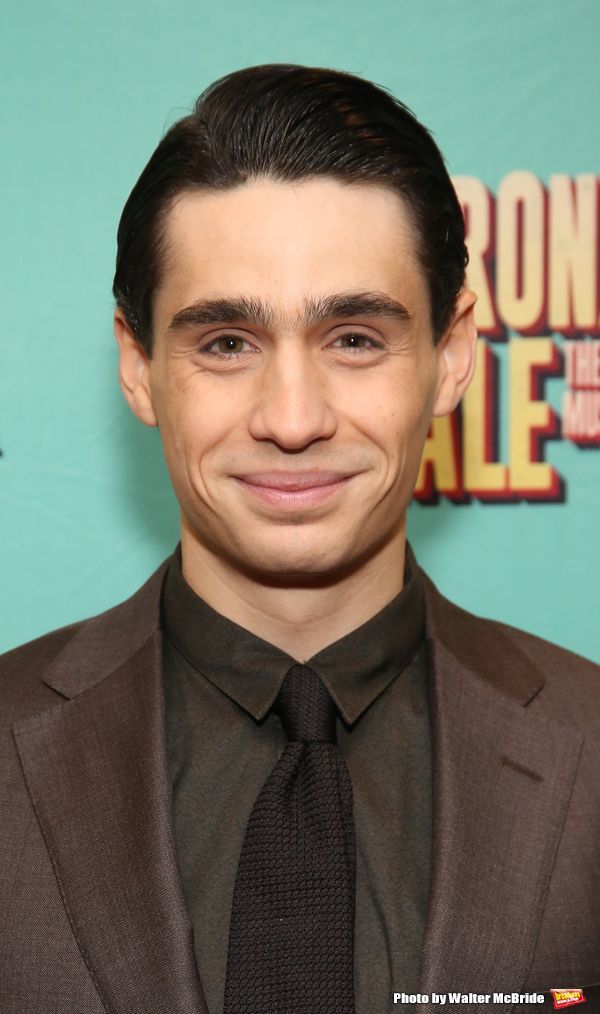 Photo Coverage: A BRONX TALE Arrives on Broadway... and They Like It! — photo 43 of 66