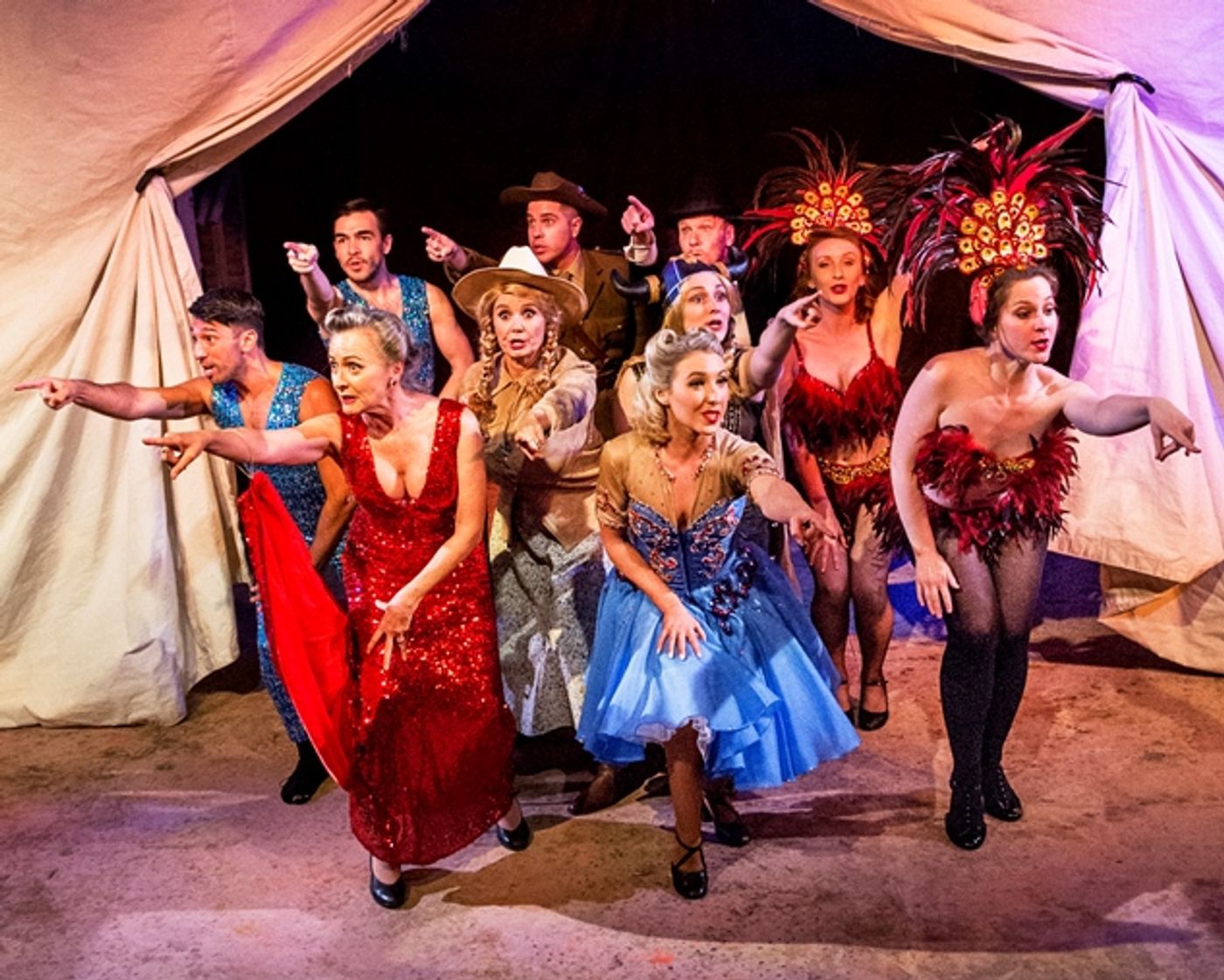 Review: SUMMER RAIN is Simply Charming Home-Grown Musical at New Theatre Review: SUMMER RAIN is Simply Charming Home-Grown Musical at New Theatre Image