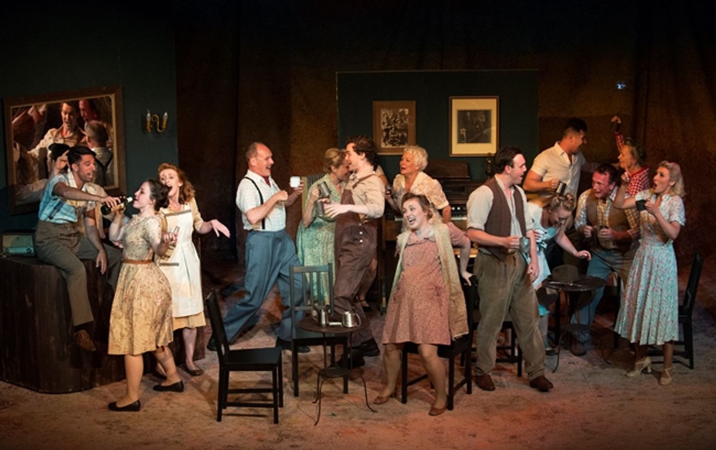 Review: SUMMER RAIN is Simply Charming Home-Grown Musical at New Theatre Review: SUMMER RAIN is Simply Charming Home-Grown Musical at New Theatre Image